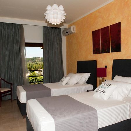 Serenita Apartments Ермонес Екстер'єр фото