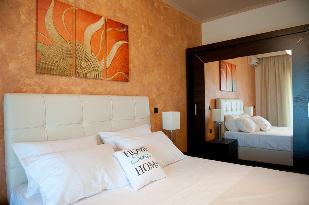 Serenita Apartments Ермонес Екстер'єр фото