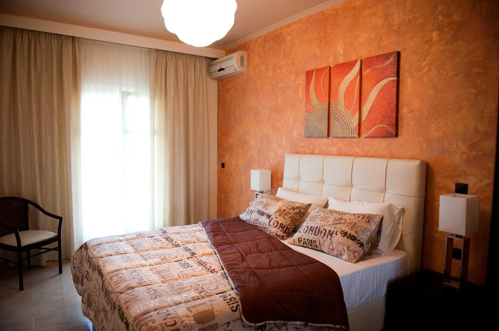 Serenita Apartments Ермонес Екстер'єр фото