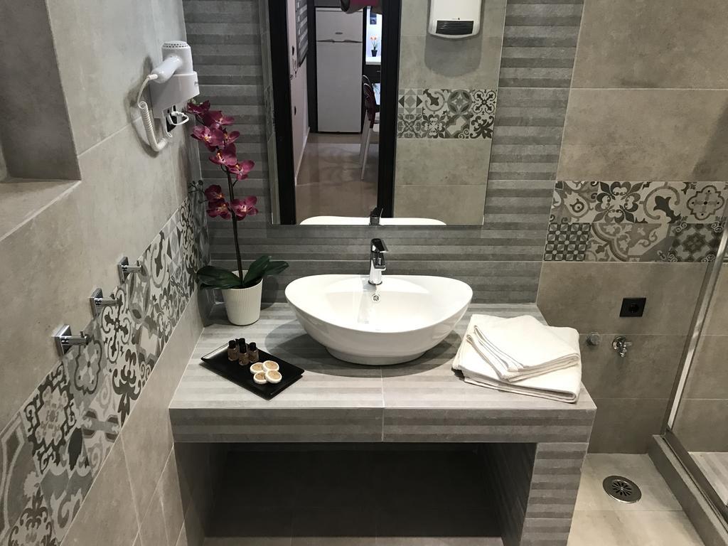 Serenita Apartments Ермонес Екстер'єр фото